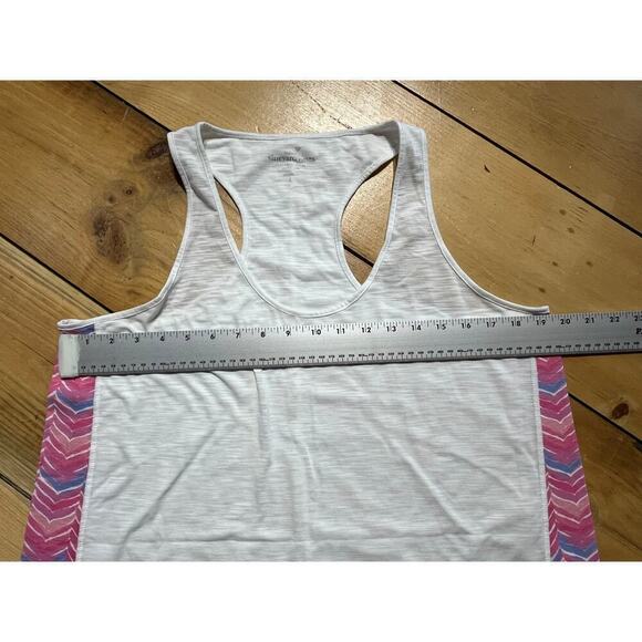Vineyard Vines Women's Performance Tank top. White. Racerback.Pink details. sz.L - Picture 6 of 6
